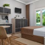 Четырехместный (APART DOUBLE (2 спальни КОННЕКТ) до 5 гостей), Park & House Hotel Ессентуки