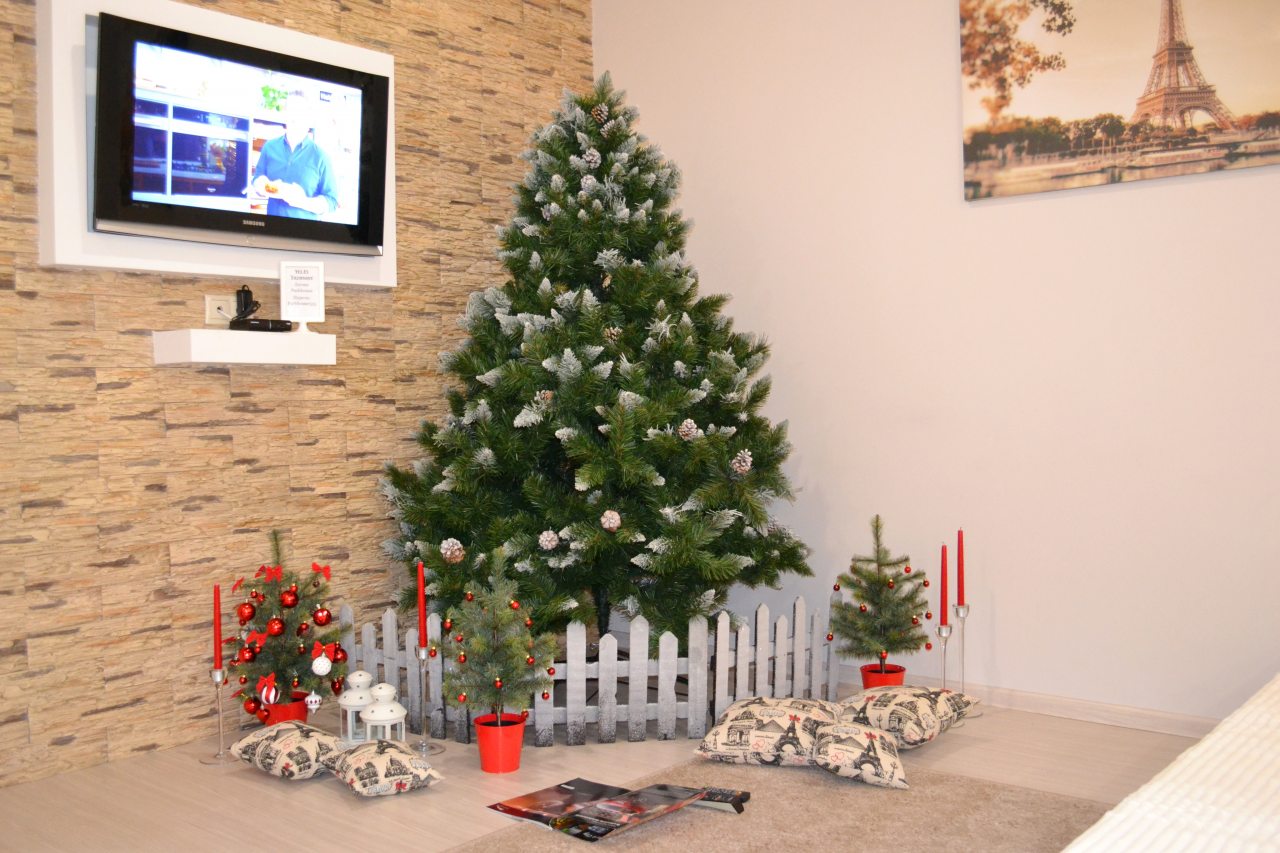 Таунхаус (Двухэтажный с зоной барбекю на 8 гостей (расположен по ул. Маркова 95)), Park & House Hotel Ессентуки