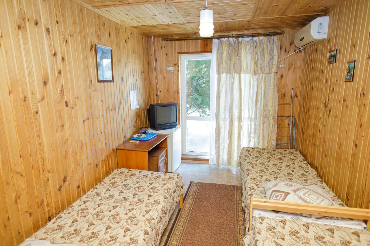 Трехместный (Стандарт), База отдыха Альтернатива