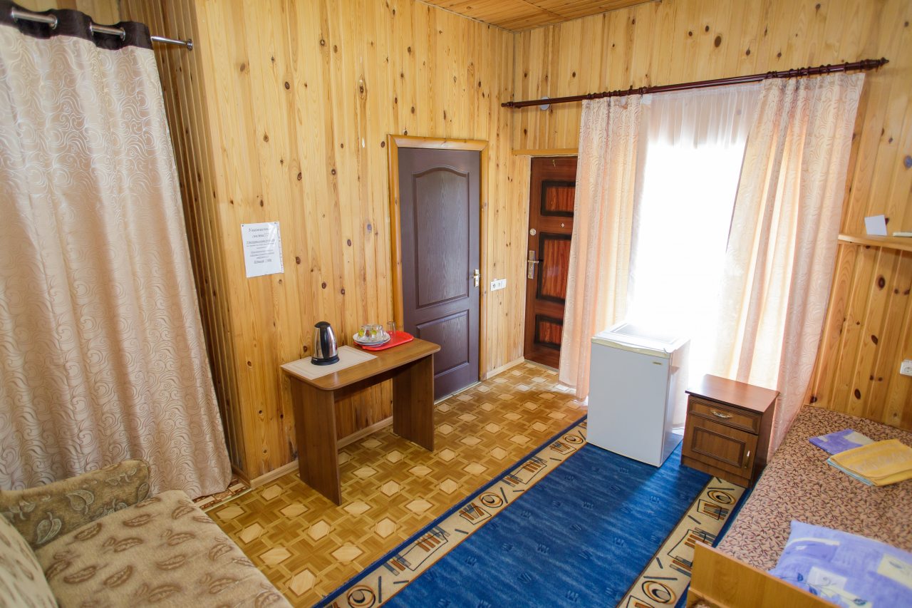 Трехместный (Стандарт), База отдыха Альтернатива