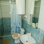 Люкс (Люкс 2х, 3х, 4х-местный), База отдыха Альтернатива