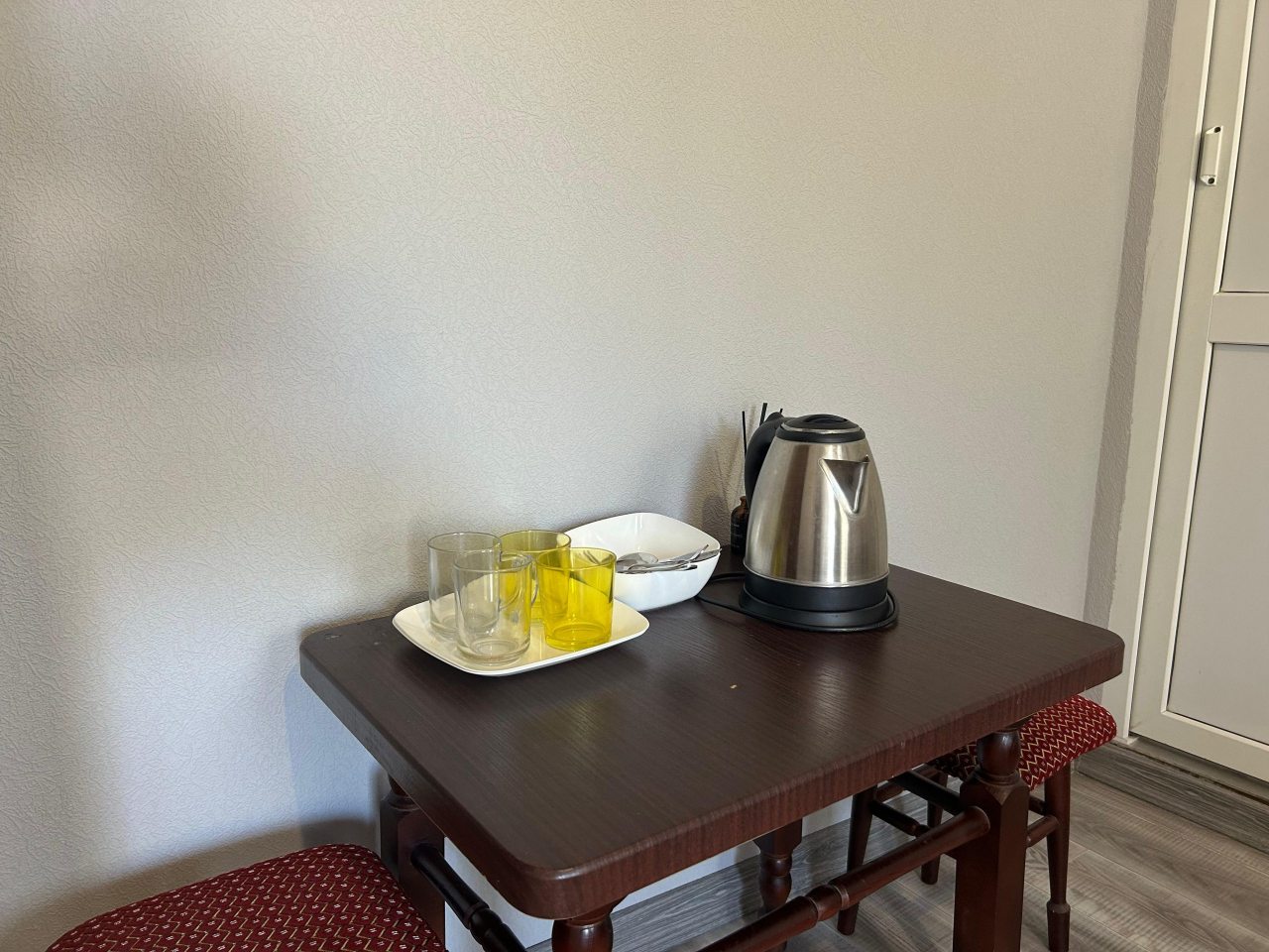 Номер (Комфорт 2-х комнатный в коттедже), База отдыха Эльбрус