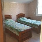 Двухместный (Двухместный номер с 2 отдельными кроватями и ванной комнатой), Гостевой дом У Эмиля