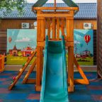 Детская площадка, Гостиница Leonsia Family Hotel
