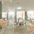 Детский стул для кормления, Гостиница Leonsia Family Hotel
