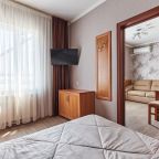 Семейный (Семейный номер с двумя спальнями), Гостевой дом Грант by Sun City Hotels