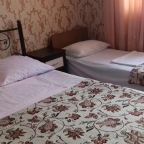 Трехместный (Трехместный номер с собственной ванной комнатой), Гостевой дом На улице Мимоз 9