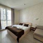 Трехместный (Комфорт с двуспальной кроватью и креслом-кроватью), Гостевой дом Мантарини