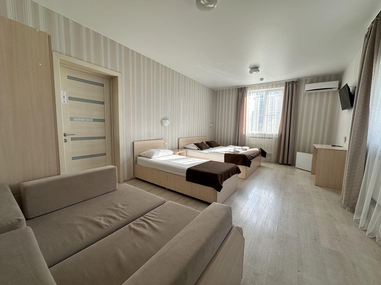 Семейный (Пятиместный номер), Гостевой дом Мантарини