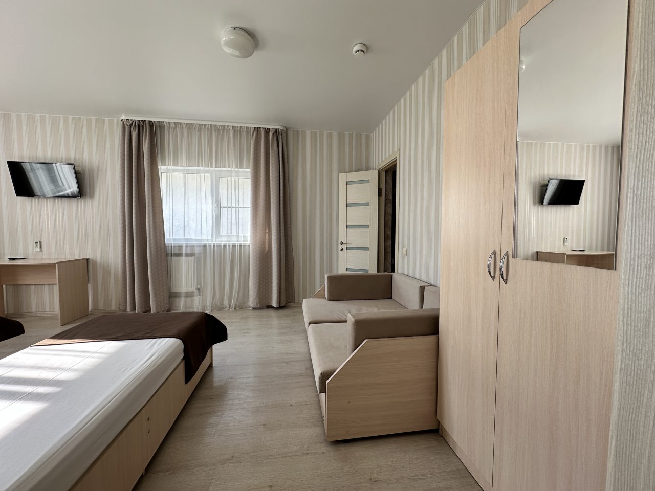 Семейный (Пятиместный номер), Гостевой дом Мантарини