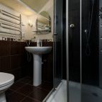 De Luxe (Делюкс), Гостевой дом Семь Ветров