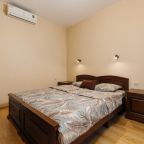 De Luxe (Делюкс), Гостевой дом Семь Ветров