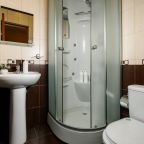 De Luxe (Делюкс), Гостевой дом Семь Ветров