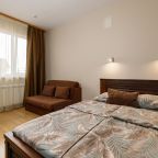 De Luxe (Делюкс), Гостевой дом Семь Ветров