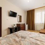 De Luxe (Делюкс), Гостевой дом Семь Ветров