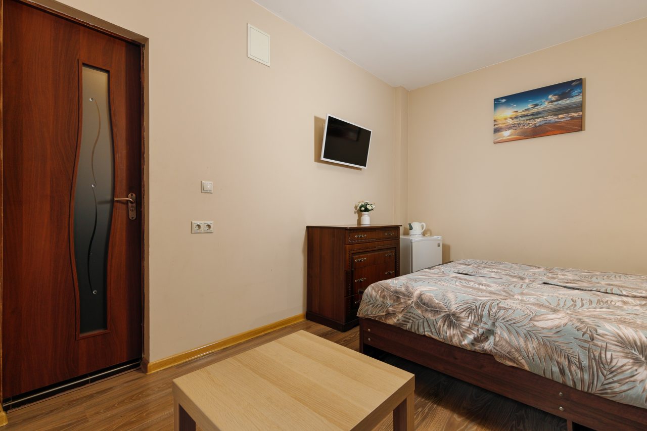 De Luxe (Делюкс), Гостевой дом Семь Ветров