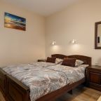 De Luxe (Делюкс), Гостевой дом Семь Ветров