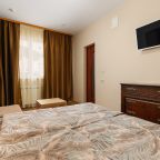 De Luxe (Делюкс), Гостевой дом Семь Ветров