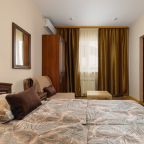 De Luxe (Делюкс), Гостевой дом Семь Ветров