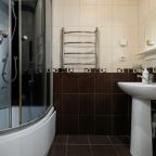 De Luxe (Делюкс), Гостевой дом Семь Ветров