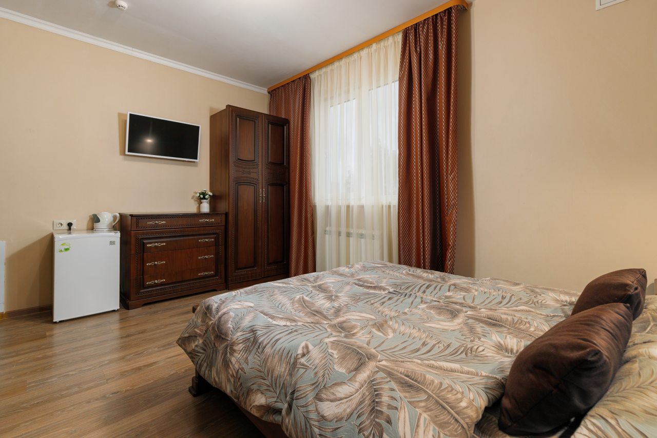 Семейный, Гостевой дом Семь Ветров