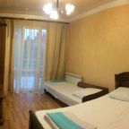 Трехместный (Стандартный трехместный номер), Гостевой дом Аврора