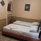 Двухместный (Двухместный номер с 2 отдельными кроватями и общей ванной комнатой), Гостевой дом Аида на Фермерском