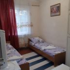 Двухместный (Двухместный номер с 2 отдельными кроватями и общей ванной комнатой), Гостевой дом Аида на Фермерском