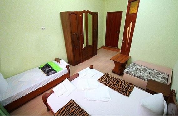 Сьюит (Улучшенный трехместный номер), Гостевой дом Аида на Фермерском