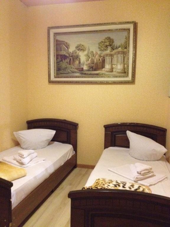 Сьюит (Улучшенный трехместный номер), Гостевой дом Аида на Фермерском