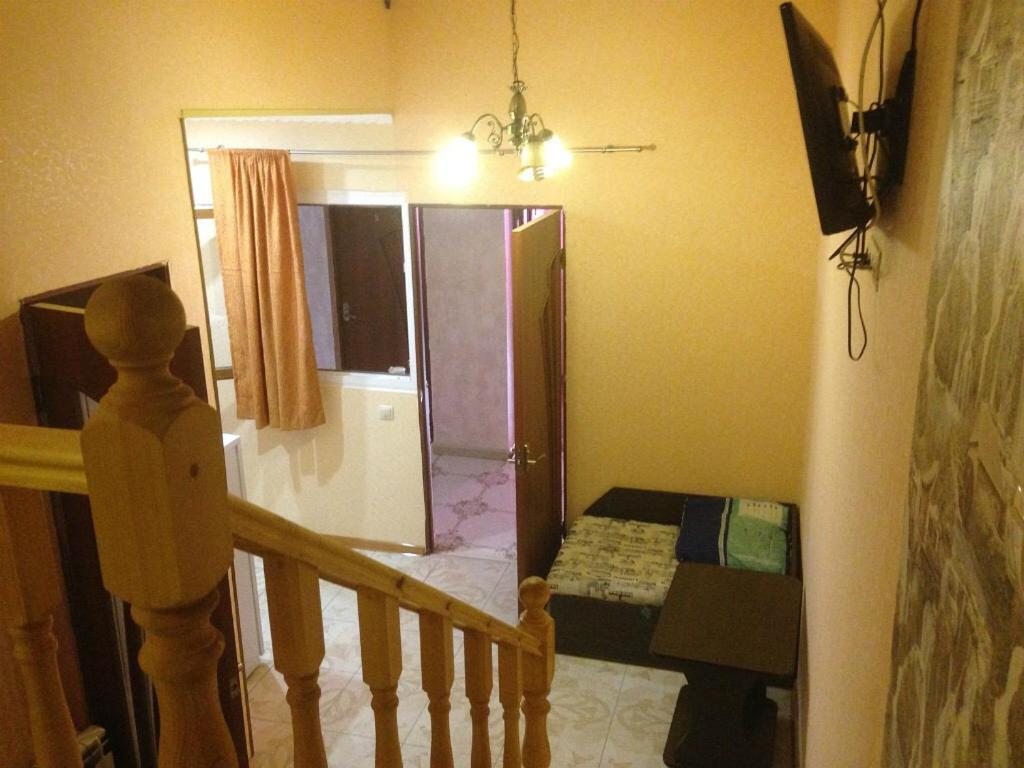 Сьюит (Улучшенный трехместный номер), Гостевой дом Аида на Фермерском