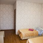 Четырехместный (Четырехместный номер с балконом), Гостевой дом Маленькая Италия