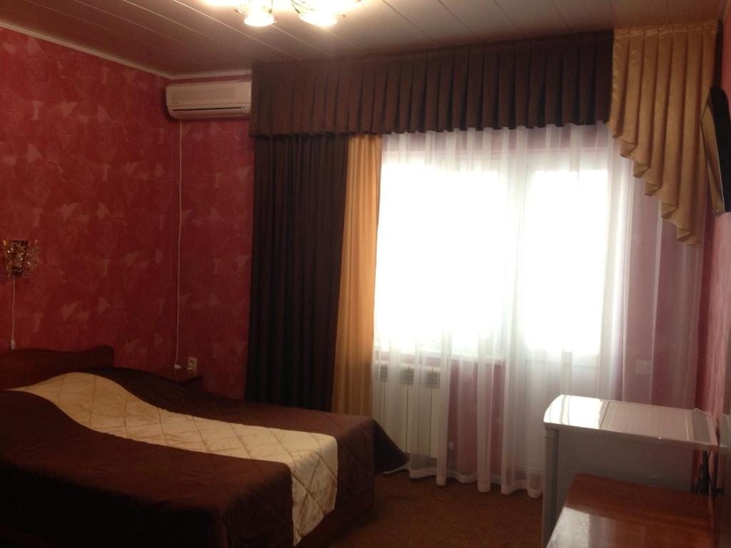 Двухместный (Двухместный номер с 1 кроватью и балконом), Гостевой дом Валентина на Богдана Хмельницкого
