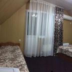 Трехместный (Трехместный номер с балконом), Гостевой дом Валентина на Богдана Хмельницкого