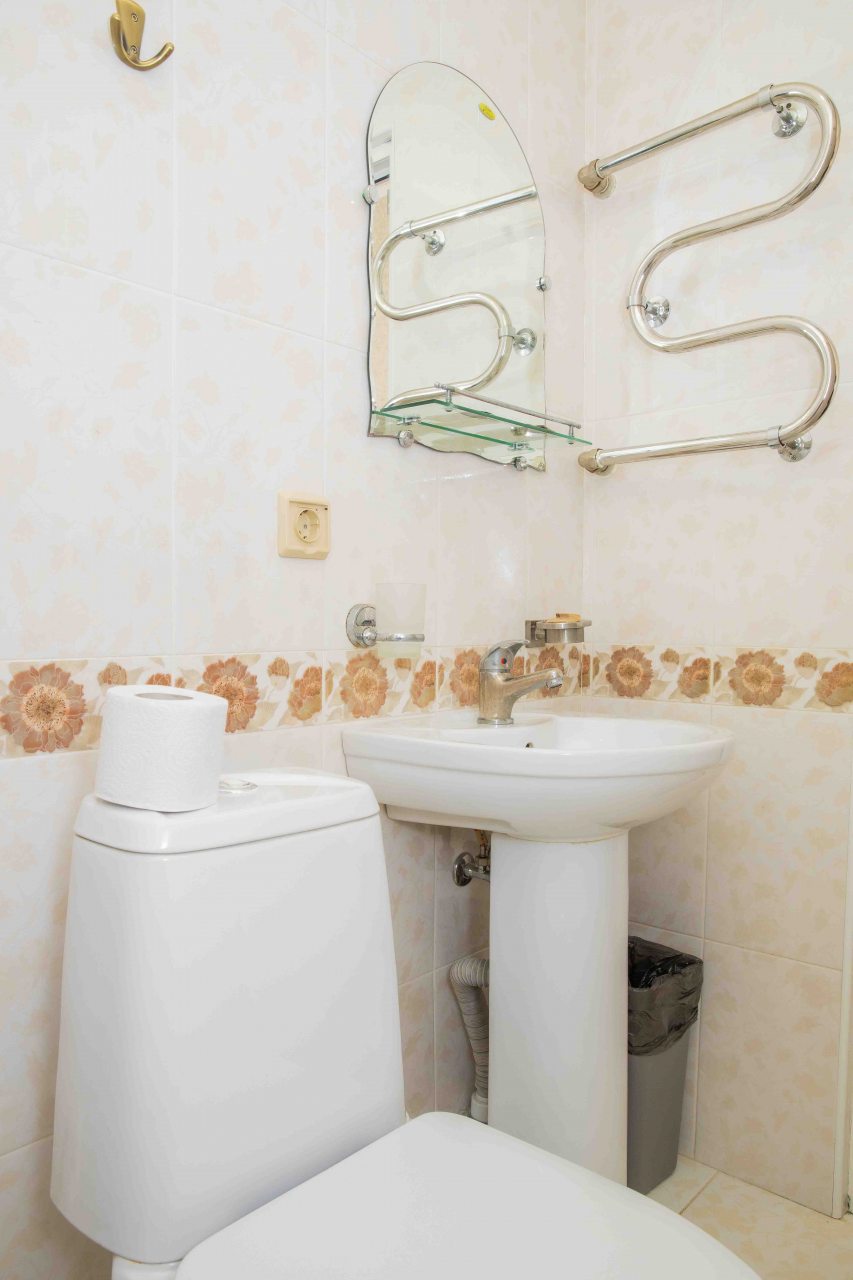 Трёхместный и более (Комфорт с балконом), Гостевой дом Вегас