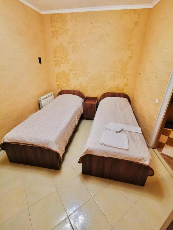 Двухместный (Двухместный номер с 2 отдельными кроватями и общей ванной комнатой) гостевого дома Катерина-Комфорт, Сочи