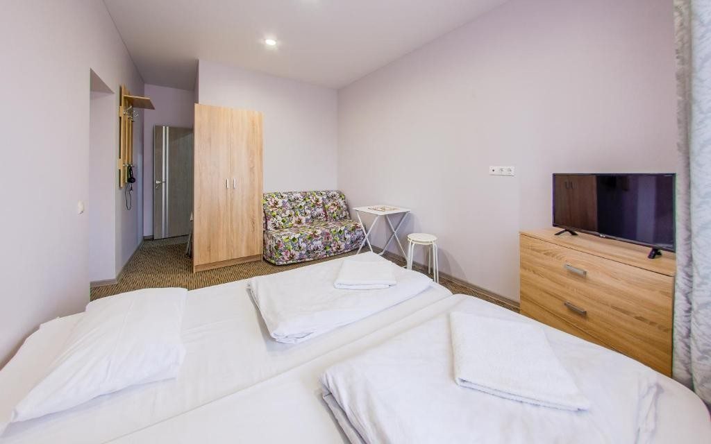 Двухместный (Двухместный номер с 1 кроватью и собственной ванной комнатой) гостевого дома ЧипВип, Сочи