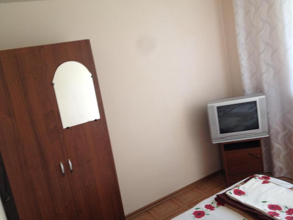 Двухместный (Двухместный номер с 2 отдельными кроватями), Гостевой дом Изумруд