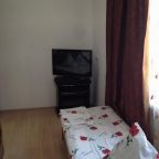 Трехместный (Трехместный номер с душем), Гостевой дом Изумруд