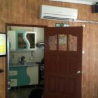 Апартаменты (Апартаменты), Гостевой дом Изумруд