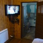 Апартаменты (Апартаменты), Гостевой дом Изумруд