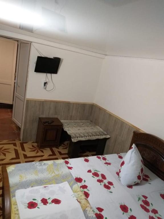 Двухместный (Двухместный номер с 2 отдельными кроватями и душем), Гостевой дом Изумруд