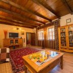 Семейный (Улучшенный семейный номер), Гостевой дом Лариса