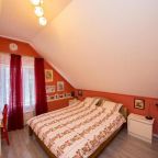 Двухместный (Двухместный номер с 1 кроватью или 2 отдельными кроватями), Гостевой дом Лариса