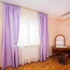 Семейный (Семейный номер с балконом), Мини-отель Юна