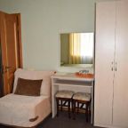 Трехместный (Трехместный номер -люкс), Отель Hotellook BrizLoo