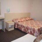 Трехместный (Трехместный номер -люкс), Отель Hotellook BrizLoo