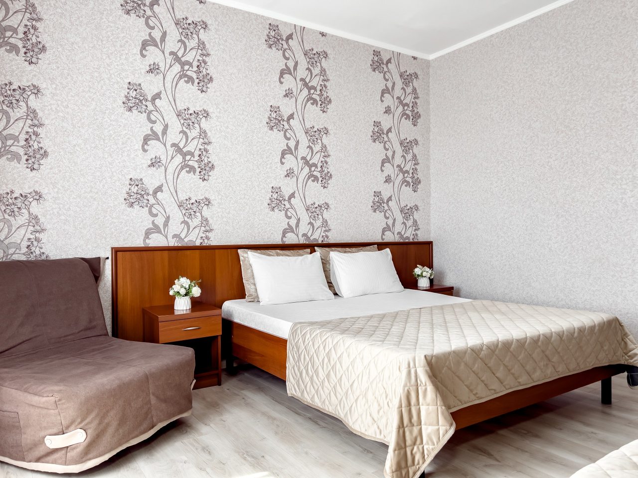 Полулюкс (С террасой и видом на реку), Гостевой дом Ренессанс