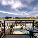 Полулюкс (С террасой и видом на реку), Гостевой дом Ренессанс