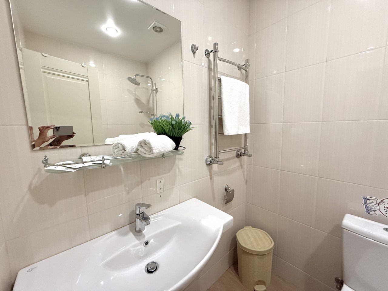 Трехместный (Трехместный комфорт с балконом), Гостевой дом Коралловый Риф